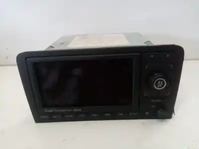 Second-hand car spare part audio system / radio cd for audi a3 (8p) 2.0 tdi ambiente oem iam references 8p0035192  