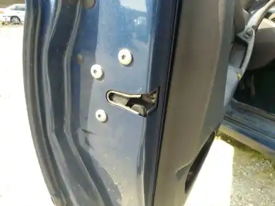 Second-hand car spare part left front door lock for bmw serie 3 compact (e46) serie 3 compact oem iam references 51218253431