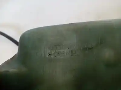 Second-hand car spare part windscreen washer bottle for dodge caliber se oem iam references 05303789ad  