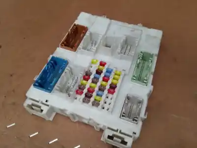 Peça sobressalente para automóvel em segunda mão caixa de fusíveis e relés por ford kuga (cbv) trend referências oem iam 30s522074f05  