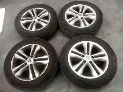 Pièce détachée automobile d'occasion jeu de jantes pour nissan qashqai (j10) acenta références oem iam 215/60r17