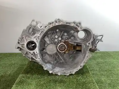Pièce détachée automobile d'occasion boîte de vitesses pour toyota corolla (e12) 2.0 turbodiesel cat références oem iam 303002d110  e350a4