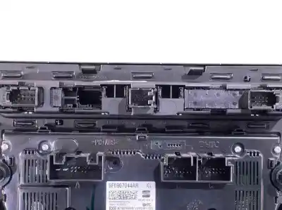 Peça sobressalente para automóvel em segunda mão comando de sofagem (chauffage / ar condicionado) por seat ateca (kh7, khp) 1.0 tsi referências oem iam 5f0907044ar  575858060e