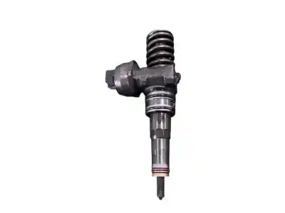 Pezzo di ricambio per auto di seconda mano Iniettore per SEAT LEON (1P1) 1.9 TDI Riferimenti OEM IAM 038130073BN  0414720313