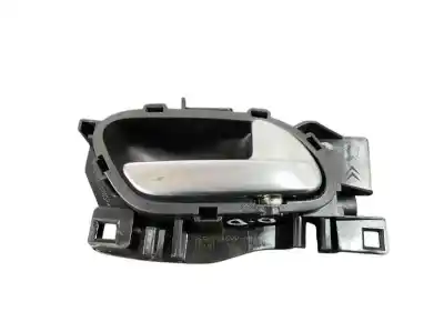 Peça sobressalente para automóvel em segunda mão puxador interior dianteiro direito por peugeot 208 1.2 12v vti referências oem iam 96555516vv