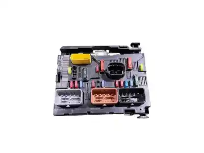 Recambio de automóvil de segunda mano de CAJA RELES / FUSIBLES para PEUGEOT 307 BERLINA (S2)  referencias OEM IAM 9661087080  BSM L11