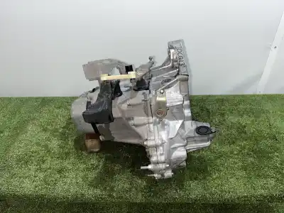 Pezzo di ricambio per auto di seconda mano riduttore per citroen c3 motor 1.4 ltr. - 54 kw riferimenti oem iam 20cq13  