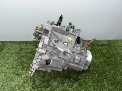 Pièce détachée automobile d'occasion BOÎTE DE VITESSES pour PEUGEOT PARTNER  Références OEM IAM 20TB13  