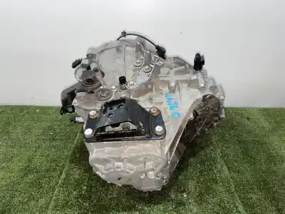 Pezzo di ricambio per auto di seconda mano riduttore per kia cee´d 1.6 crdi cat riferimenti oem iam waj6c  
