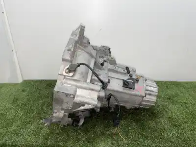 Second-hand car spare part GEARBOX for KIA SHUMA  OEM IAM references K2A5  