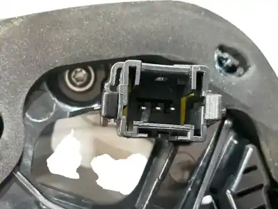 Pezzo di ricambio per auto di seconda mano luce di coda interna destra per citroen c4 cactus feel riferimenti oem iam 9821352180  