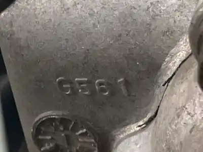 Pezzo di ricambio per auto di seconda mano riduttore per mazda premacy (cp) 1.9 16v cat riferimenti oem iam g561  