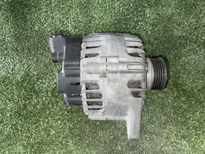 Peça sobressalente para automóvel em segunda mão alternador por kia cee´d 1.6 crdi cat referências oem iam tg12c033 37300-2a500 