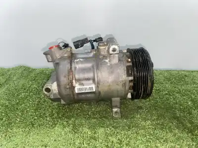 Pezzo di ricambio per auto di seconda mano compressore aria condizionata per renault clio v 1.0 tce bivalent. gasolina / gpl riferimenti oem iam 926004423r t3213916941 