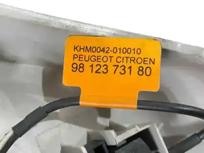 Автозапчастина б/у внутрішне світло для citroen c4 picasso 1.2 12v e-thp / puretech посилання на oem iam 96781446bj  96781446bj01