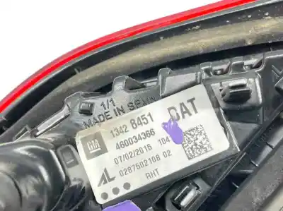 Peça sobressalente para automóvel em segunda mão farolim interior traseiro esquerdo por opel corsa e 1.4 referências oem iam 13428451  460034366