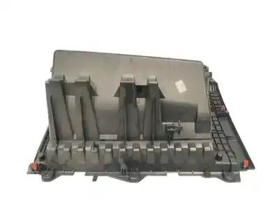 Pezzo di ricambio per auto di seconda mano scatola di guanti per toyota corolla (e21) sedan 1.8 16v hybrid riferimenti oem iam 5555202430  5555002520c0