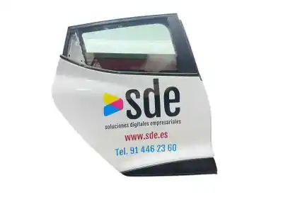 Peça sobressalente para automóvel em segunda mão PORTA DO AUTOMÓVEL TRASEIRA DIREITA por RENAULT CLIO IV  Referências OEM IAM 821008626R  