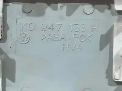 Pezzo di ricambio per auto di seconda mano luce interna per seat leon (5f1) 1.6 tdi riferimenti oem iam 5f0947105r  1k0947133h