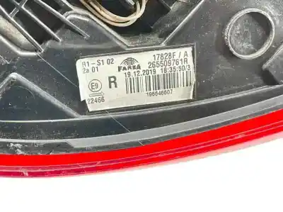 Автозапчастина б/у правий ліхтар для renault clio v (b7_) 1.5 blue dci 100 (b7ad) посилання на oem iam 265509761r  