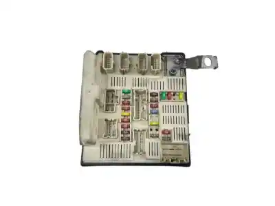 Gebrauchtes Autoersatzteil RELAIS SICHERUNGSKASTEN Multifunktionsrelais zum RENAULT KANGOO (F/KC0)  OEM-IAM-Referenzen 8201044235  USM-X61