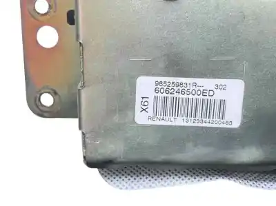 Peça sobressalente para automóvel em segunda mão kit airbag por renault kangoo (f/kc0) 1.5 dci referências oem iam 681000079r   Peça sobressalente para automóvel em segunda mão kit airbag por renault kangoo (f/kc0) 1.5 dci referências oem iam 681000079r