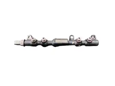 Recambio de automóvil de segunda mano de RAMPA INYECTORA para FORD MONDEO BERLINA (GE) 2.0 TDCi CAT referencias OEM IAM 2S7Q9D280AE  