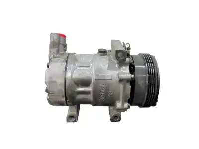 Pezzo di ricambio per auto di seconda mano compressore aria condizionata per renault clio ii fase i (b/cbo) 1.2 16v alize 75 cv / 55 kw riferimenti oem iam 8200037058  1427b