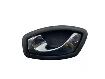 Peça sobressalente para automóvel em segunda mão Puxador Interior Traseiro Esquerdo por RENAULT CAPTUR I (J5_, H5_) 1.2 TCE 120 Referências OEM IAM 806700006R  806716611R