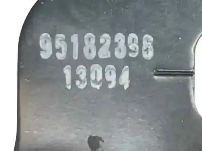 Автозапчастина б/у замок капота для chevrolet trax 1.7 d посилання на oem iam 95182398  42354436