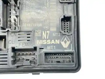 Pezzo di ricambio per auto di seconda mano scatola relè/fusibili per renault clio v (b7_) 1.5 blue dci 100 (b7ad) riferimenti oem iam 284b77213r 8362172281 5dvk13f12