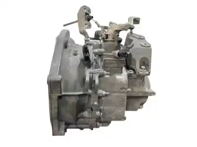 Second-hand car spare part GEARBOX for OPEL SIGNUM 1.9 16V CDTI CAT (Z 19 DTH / LRD) OEM IAM references F40  
