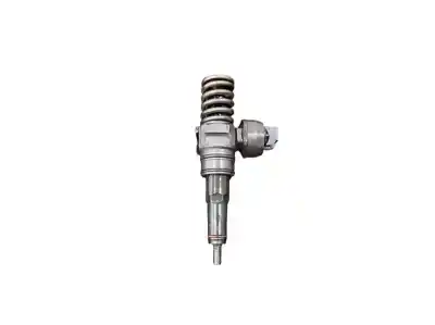 Piesă de schimb auto la mâna a doua INJECTOR pentru SEAT IBIZA (6L1)  Referințe OEM IAM 038130073AG  0414720215