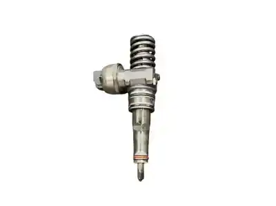 Second-hand car spare part INJECTOR for VOLKSWAGEN GOLF PLUS (5M1)  OEM IAM references 038130073AG  0414720215
