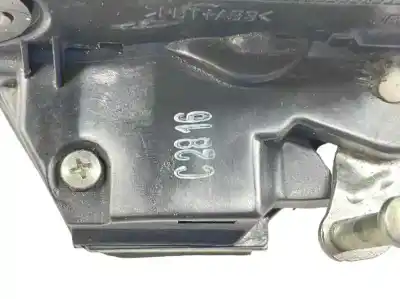 Peça sobressalente para automóvel em segunda mão fechadura da porta traseira direita por toyota auris active referências oem iam 6905005051  69050-05051