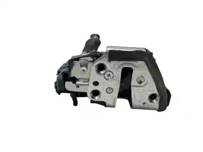 Pezzo di ricambio per auto di seconda mano SERRATURA PORTA POSTERIORE SINISTRA per TOYOTA AURIS Active Riferimenti OEM IAM 6906005051  