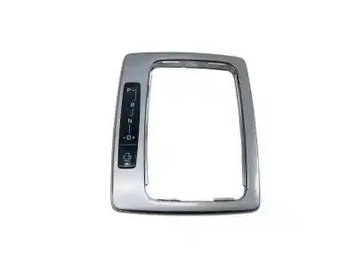 Pièce détachée automobile d'occasion SOUFFLET DE LEVIER DE VITESSES pour MERCEDES-BENZ CLASE C (W204) BERLINA 2.2 CDI CAT Références OEM IAM A2042673388  