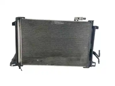 Pièce détachée automobile d'occasion CONDENSEUR DE CLIMATISATION pour MERCEDES-BENZ CLASE C (W204) BERLINA 2.2 CDI CAT Références OEM IAM A2045000554  