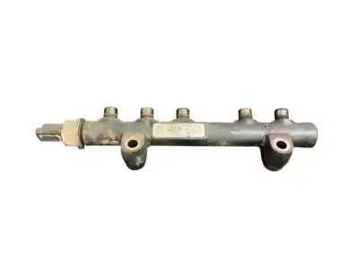 Pezzo di ricambio per auto di seconda mano RAMPA INIETTORI per FORD FIESTA (CB1) 1.4 TDCi CAT Riferimenti OEM IAM 9685297580  