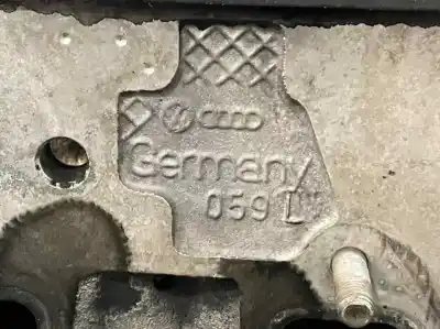 Peça sobressalente para automóvel em segunda mão cabeça / culatra por audi a4 berlina (8e) 2.5 tdi (120kw) referências oem iam 059103067  059103265gx