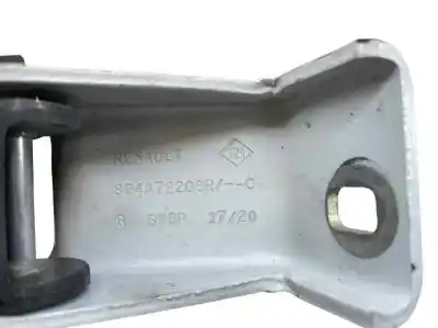 Автозапчастина б/у опора / направляюча розсувних дверей для dacia dokker 1.6 sce cat bibalent gasolina / lpg посилання на oem iam 824a72208r 777657878r 