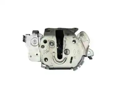 Автозапчастина б/у правий бічний замок дверей для DACIA DOKKER 1.6 SCE CAT BIBALENT GASOLINA / LPG Посилання на OEM IAM 825027108R  