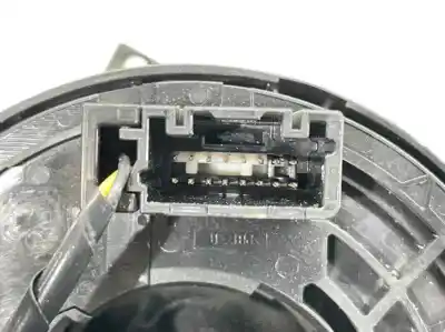 Pezzo di ricambio per auto di seconda mano anello airbag per dacia duster ii motor 1.5 ltr. - 85 kw blue dci diesel fap cat riferimenti oem iam 255540638r  