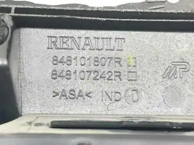 Peça sobressalente para automóvel em segunda mão molduras traseiras por dacia duster ii motor 1.5 ltr. - 85 kw blue dci diesel fap cat referências oem iam 848101807r  