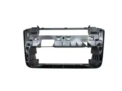 Автозапчасти б/у украшение задних фонаров за volkswagen t-roc (a11, d11) 2.0 tdi ссылки oem iam 2ga858019  