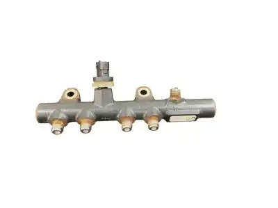 Second-hand car spare part DISTRIBUTOR PIPE for DACIA SANDERO  OEM IAM references 175215346R  H8201157327