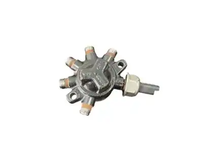 Pezzo di ricambio per auto di seconda mano Rampa Iniettori per FORD FOCUS BERLINA (CAK) 1.8 TDCi CAT Riferimenti OEM IAM 1S4Q9D280AC  1S4Q9D280AD