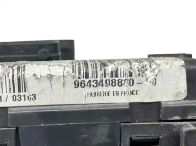 Pezzo di ricambio per auto di seconda mano scatola relè/fusibili per citroen c3 i (fc_, fn_) 1.4 hdi riferimenti oem iam 9643498880  bsm b3