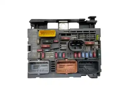İkinci el araba yedek parçası RÖLE/SIGORTA KUTUSU için PEUGEOT 3008  OEM IAM referansları 9667044980  BSM R02 İkinci el araba yedek parçası RÖLE/SIGORTA KUTUSU için PEUGEOT 3008  OEM IAM referansları 9667044980  BSM R02