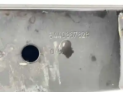 Peça sobressalente para automóvel em segunda mão charrió / suporte de eixo dianteiro por dacia sandero 1.2 16v cat referências oem iam 544016728r  544010031r